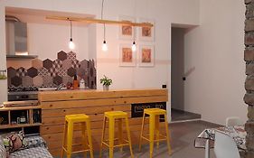 Neapolitan Flat B&B